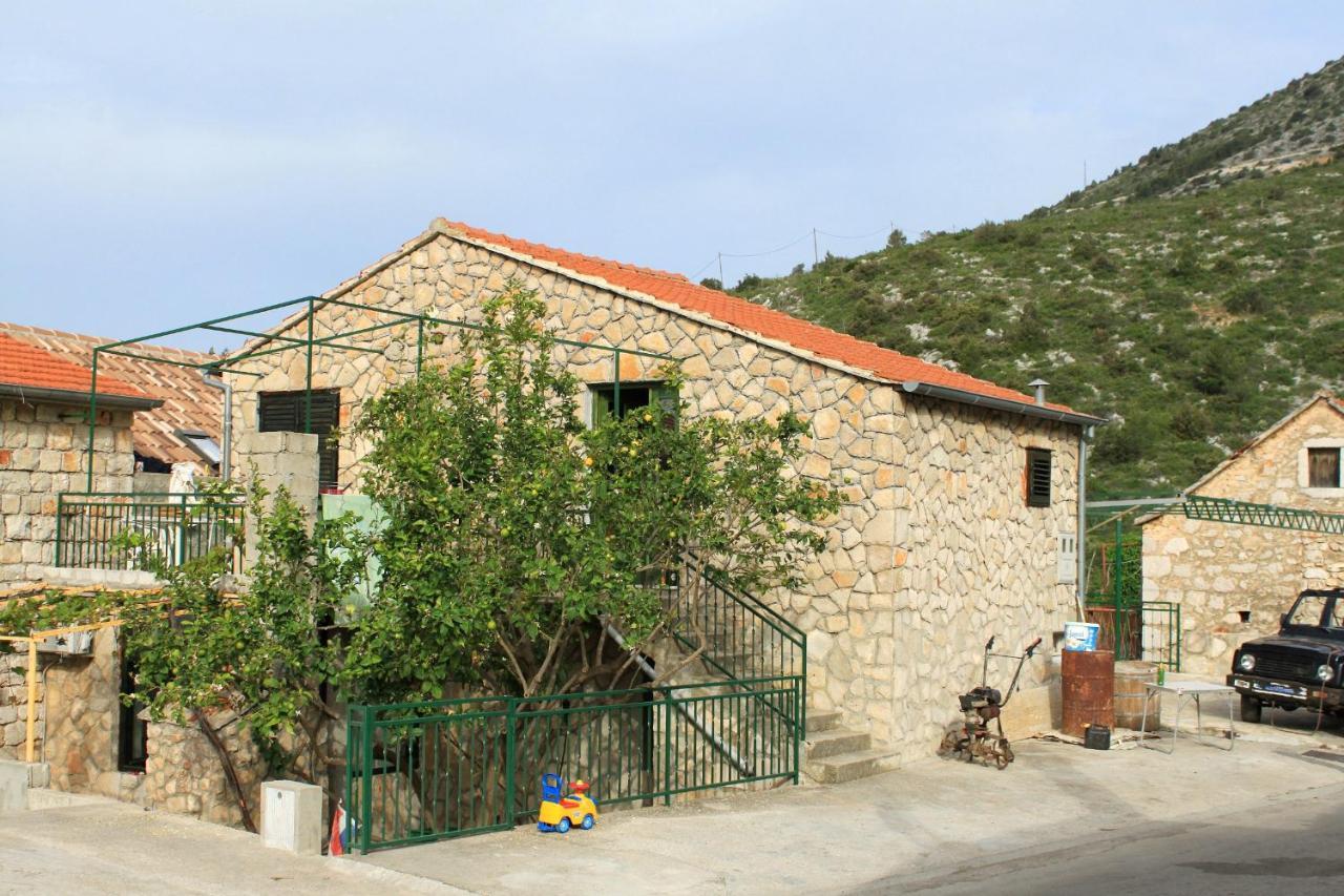 Apartments With A Parking Space Ivan Dolac, Hvar - 8753 Εξωτερικό φωτογραφία